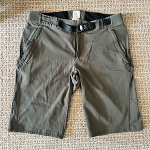 Kitsbow MTB Shorts size 34